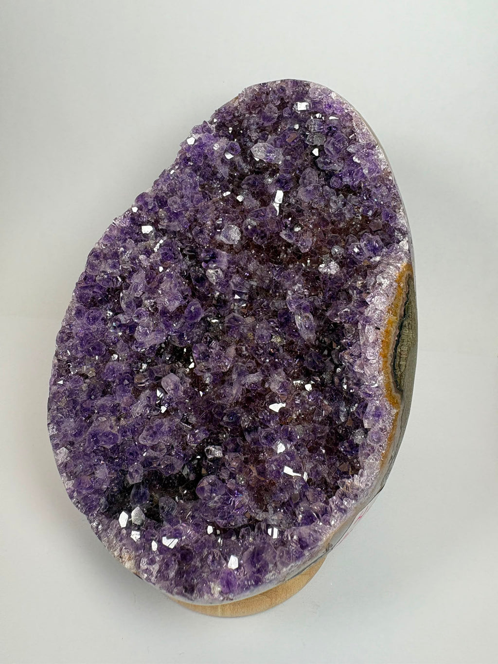 Drusa de amatista natural - cristales violetas brillantes
