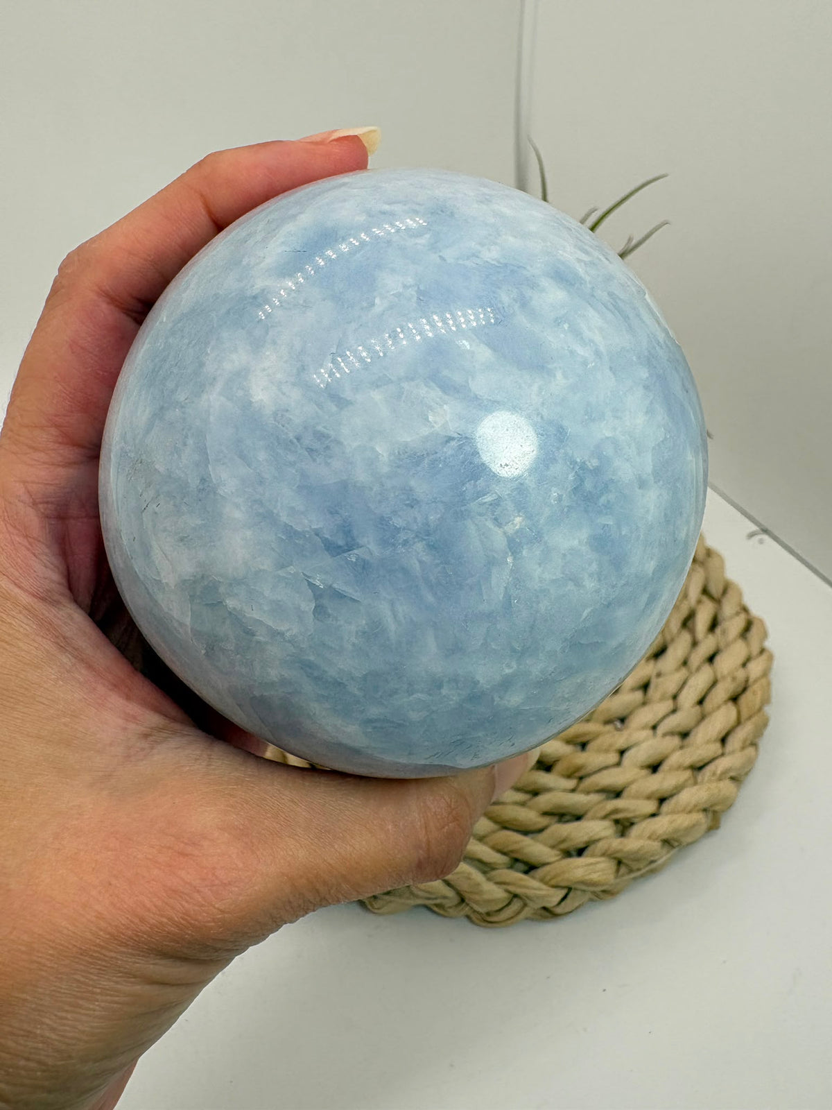 Esfera de calcita azul natural
