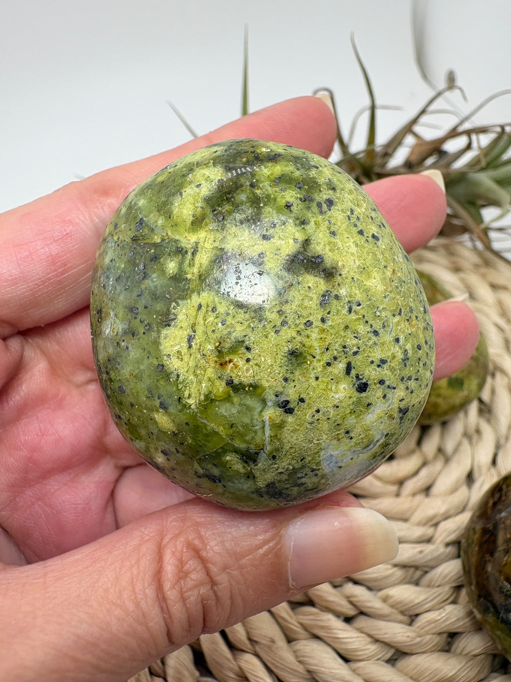 Ópalo verde de Madagascar rodado - foto 7