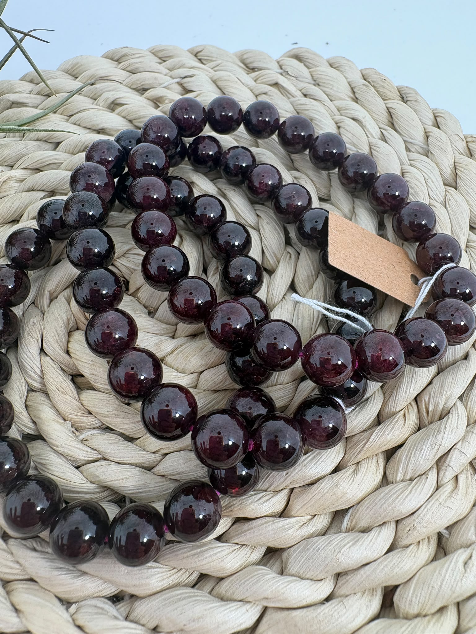 Pulsera de granate elástica de bolitas 9mm