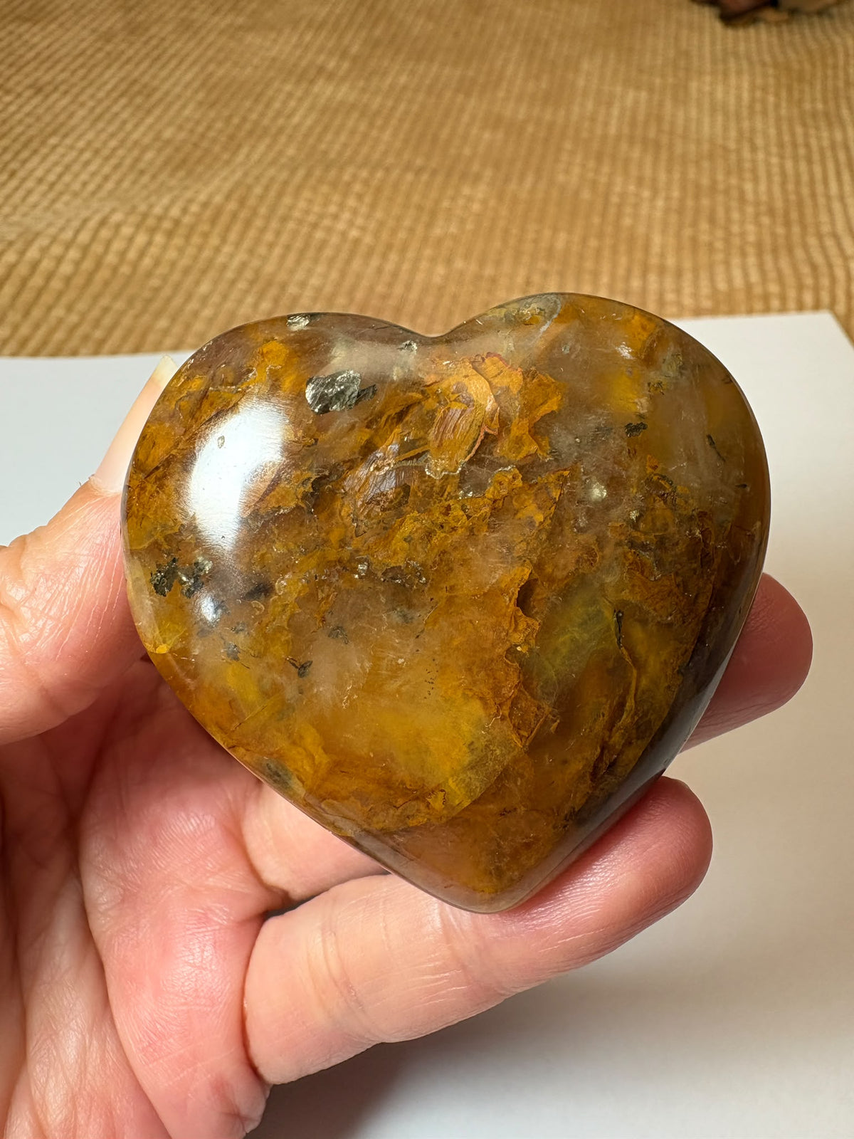 Corazón de cuarzo hematoide plano con inclusiones naturales - foto 4