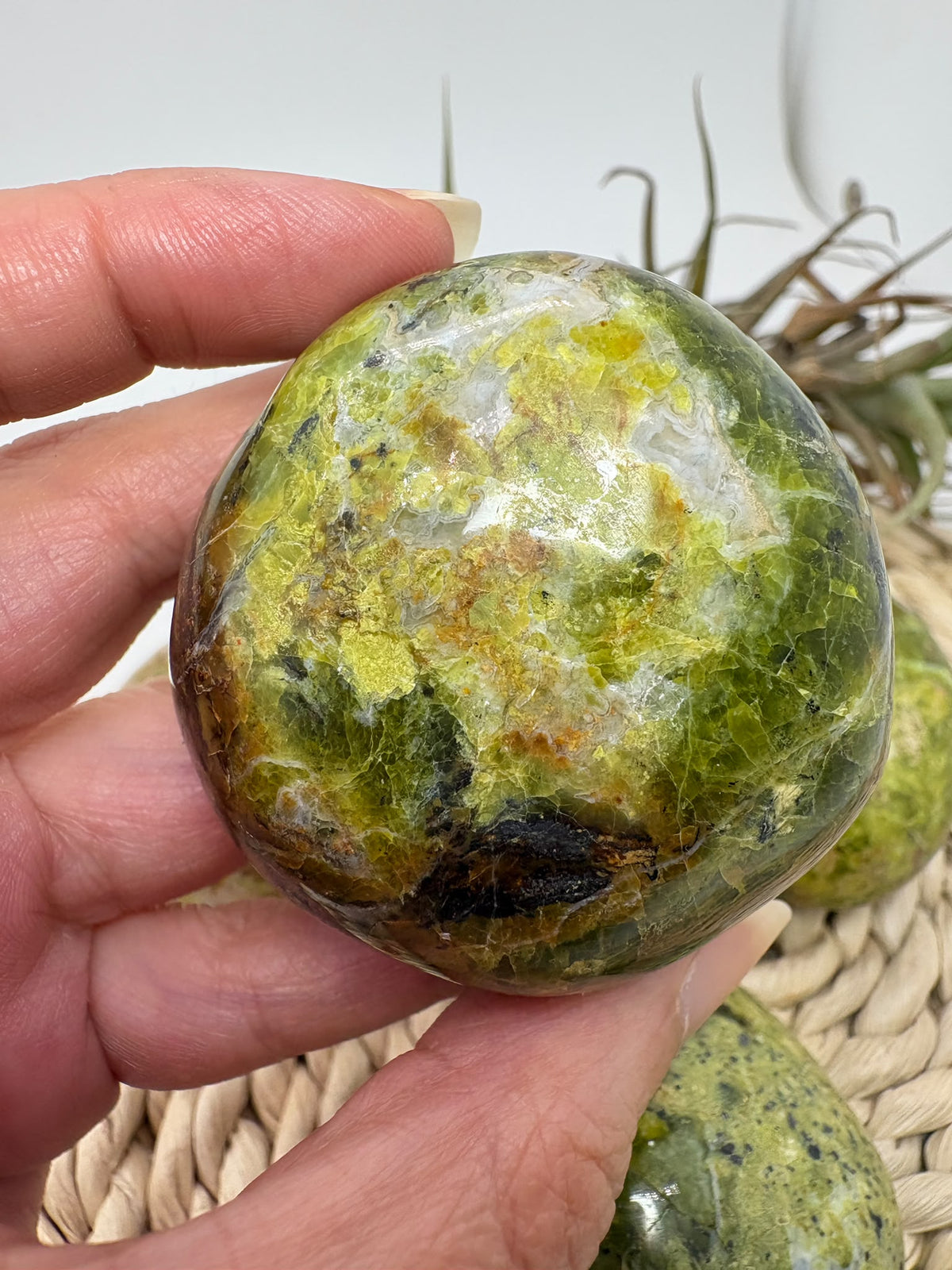 Ópalo verde de Madagascar rodado - foto 5