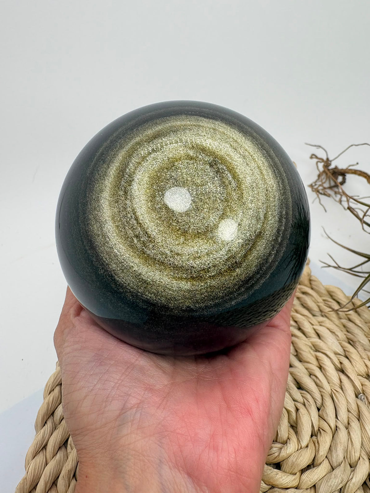 Esfera de obsidiana grande de México