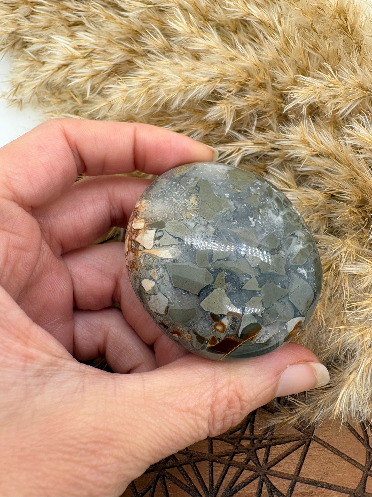 Palmstone septaria