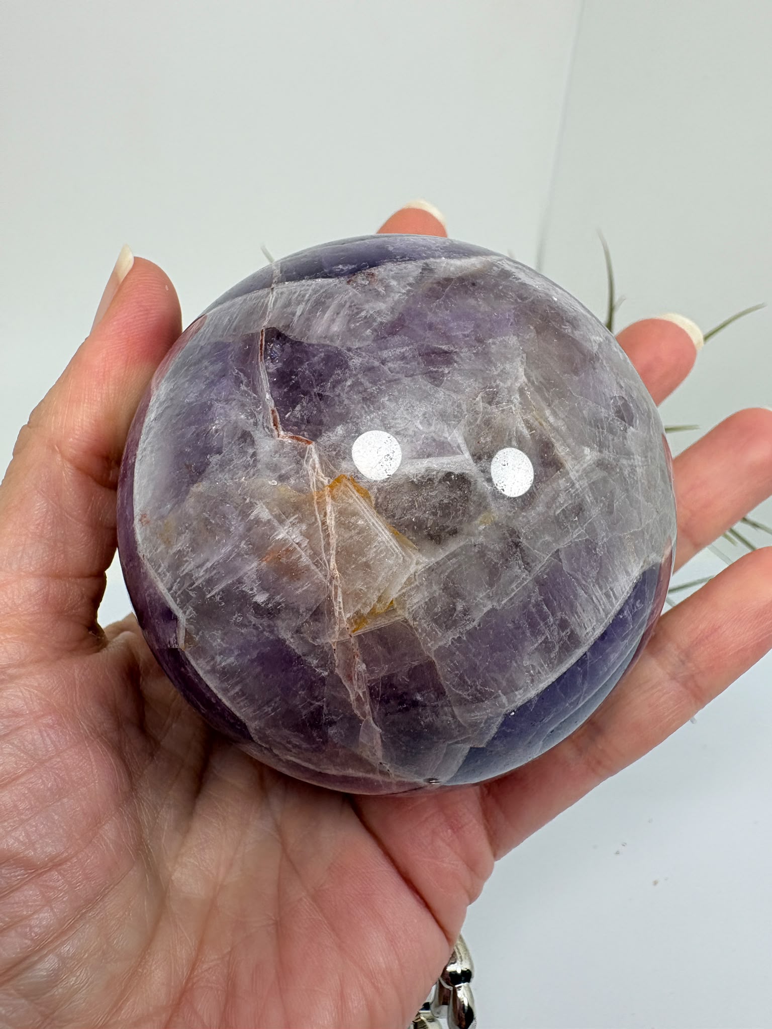 Esfera de Amatista Africana Natural – 6,9 cm