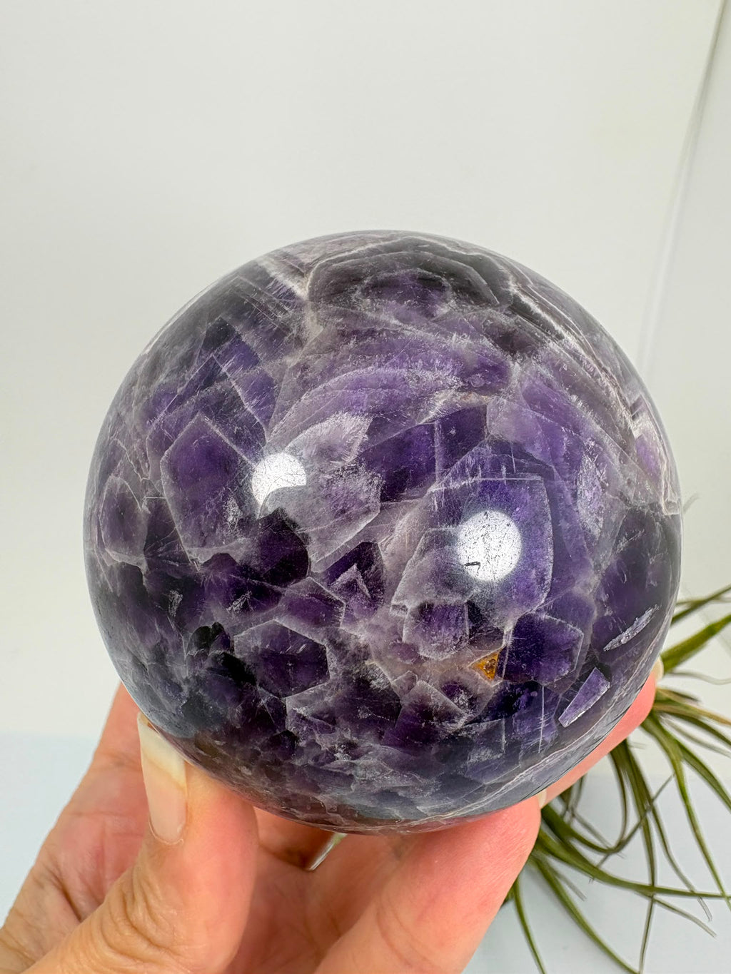 Esfera de Amatista Africana Natural – 6,9 cm