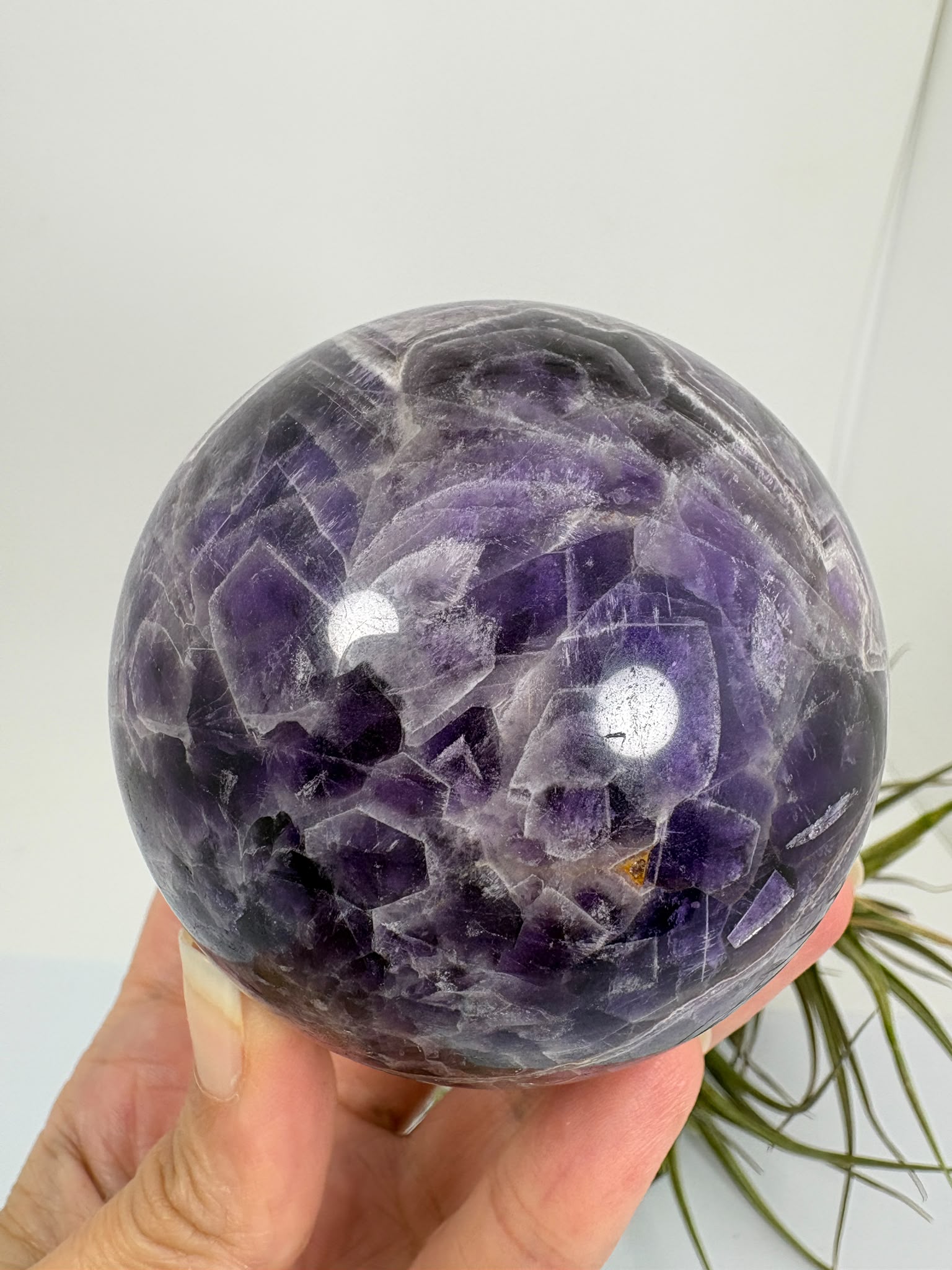 Esfera de Amatista Africana Natural – 6,9 cm