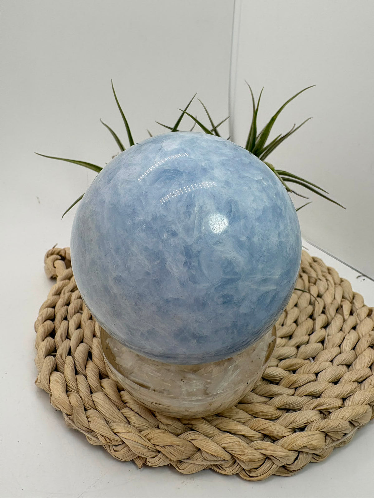 Esfera de calcita azul natural