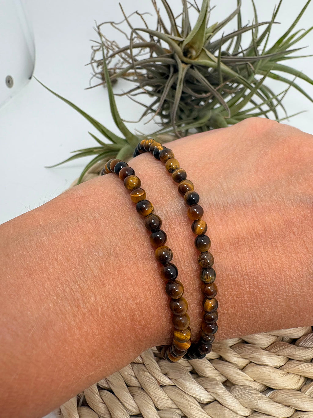 Pulsera ojo de tigre 4mm