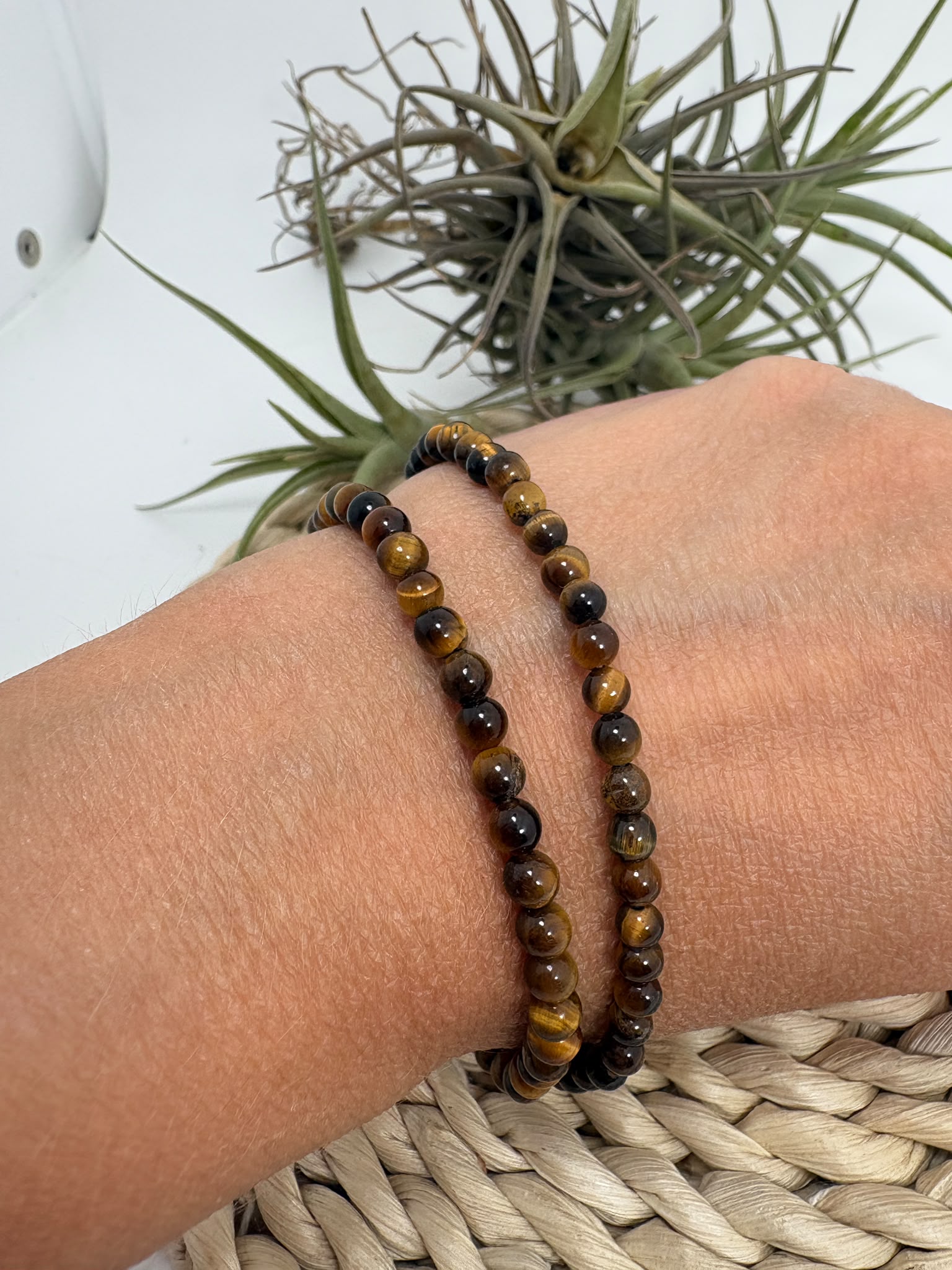 Pulsera ojo de tigre 4mm