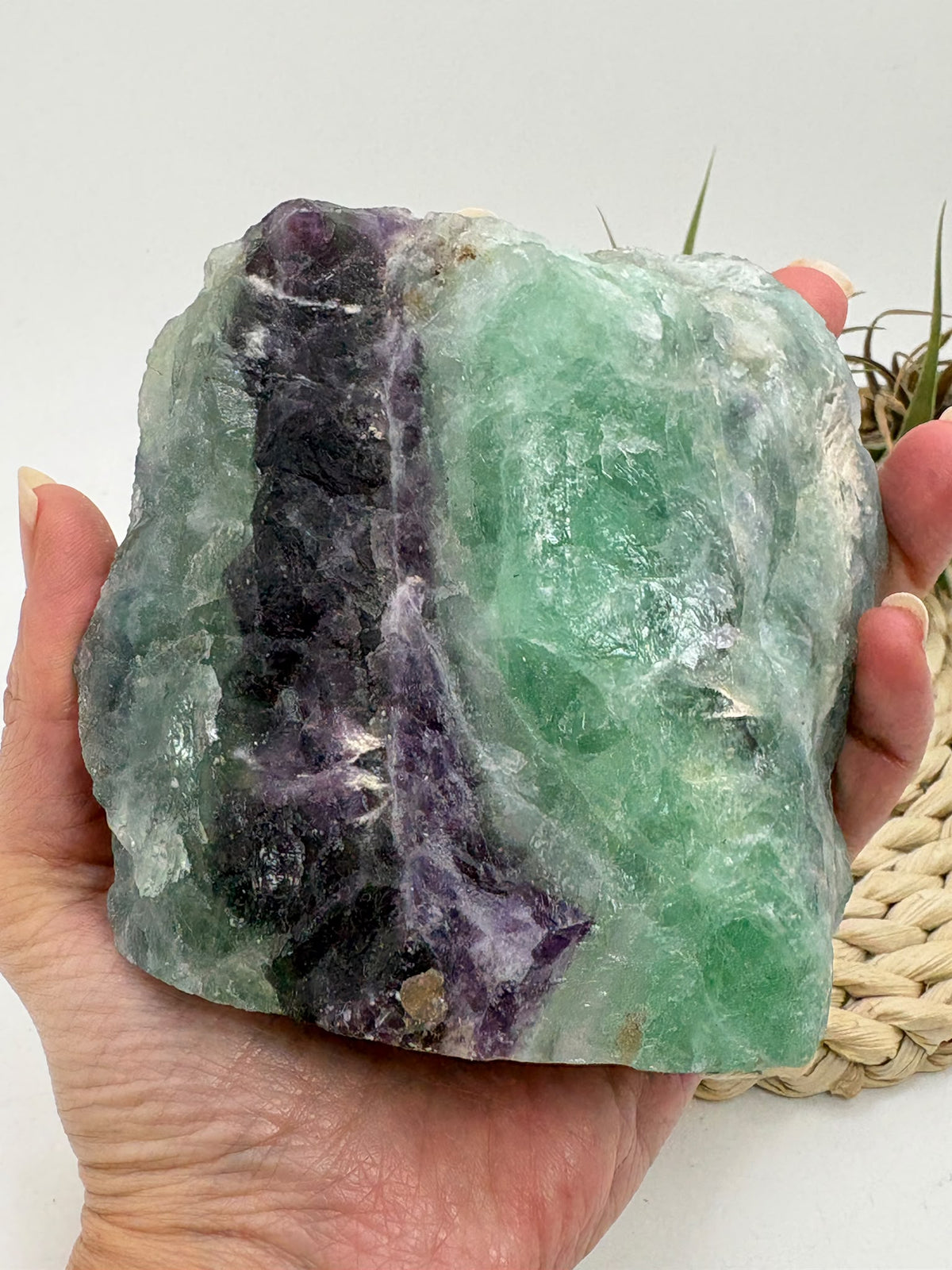 Fluorita arcoíris natural semi pulida - foto 3
