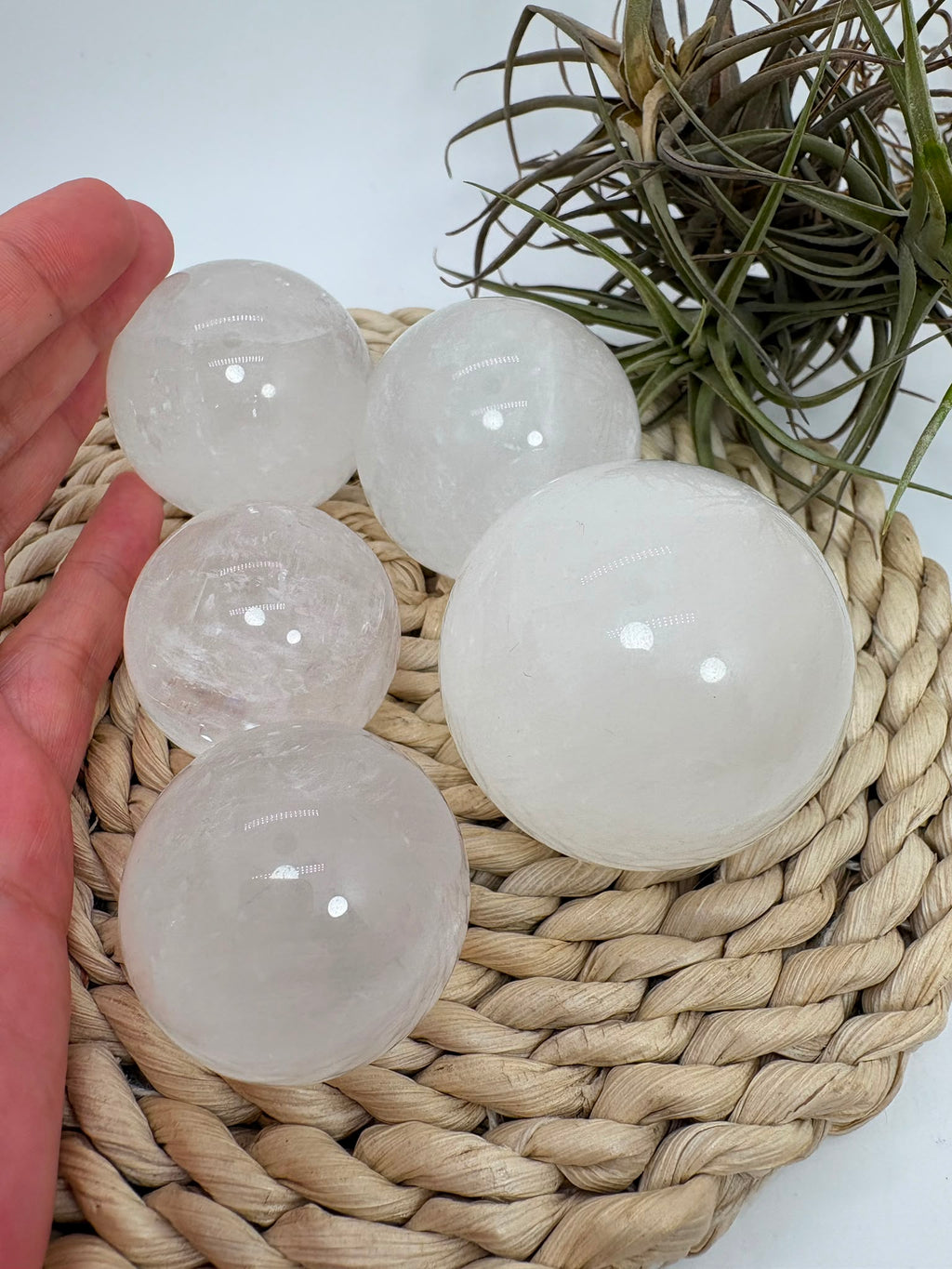 Esferas de calcita blanca de la India