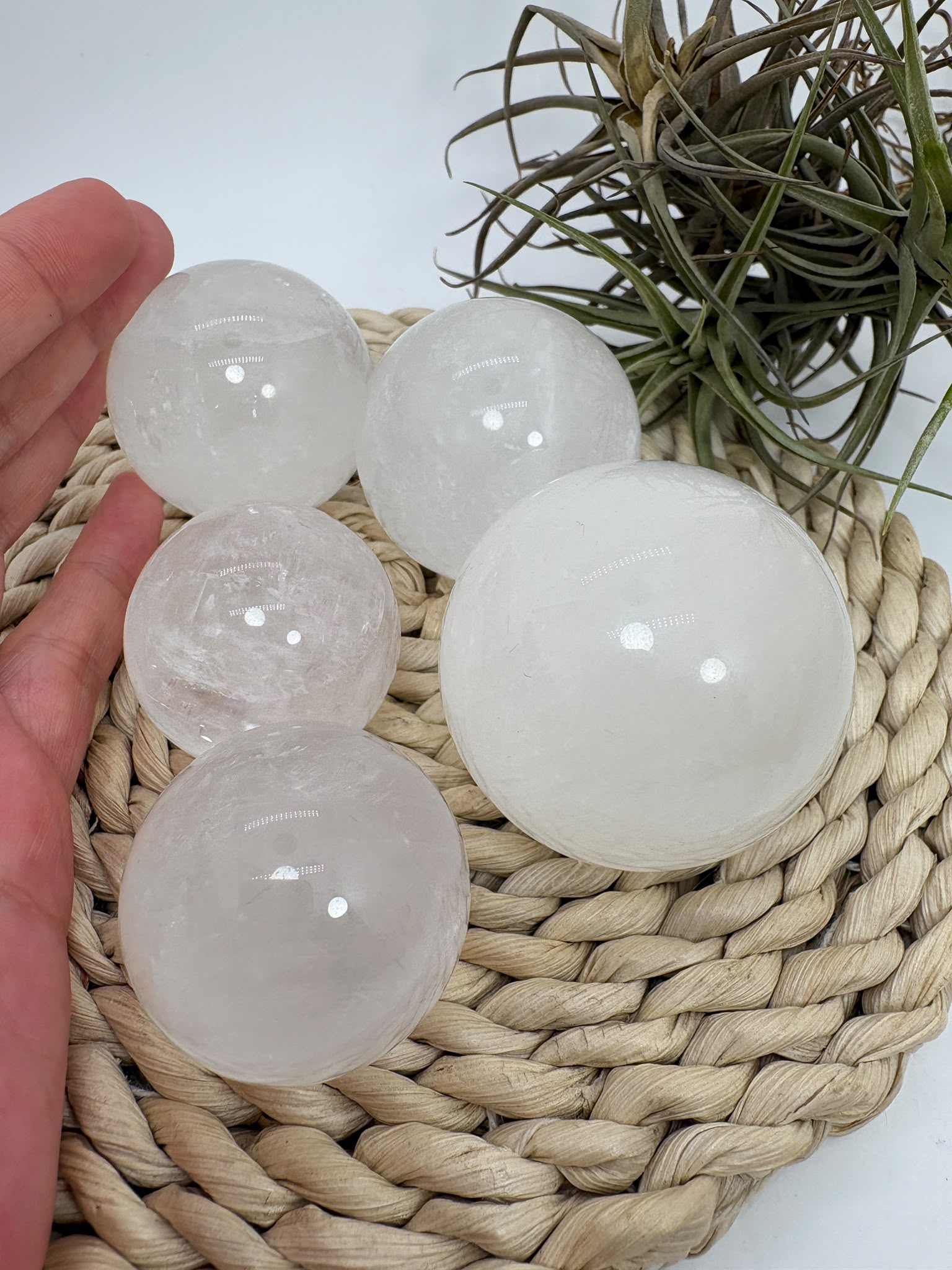 Esferas de calcita blanca de la India