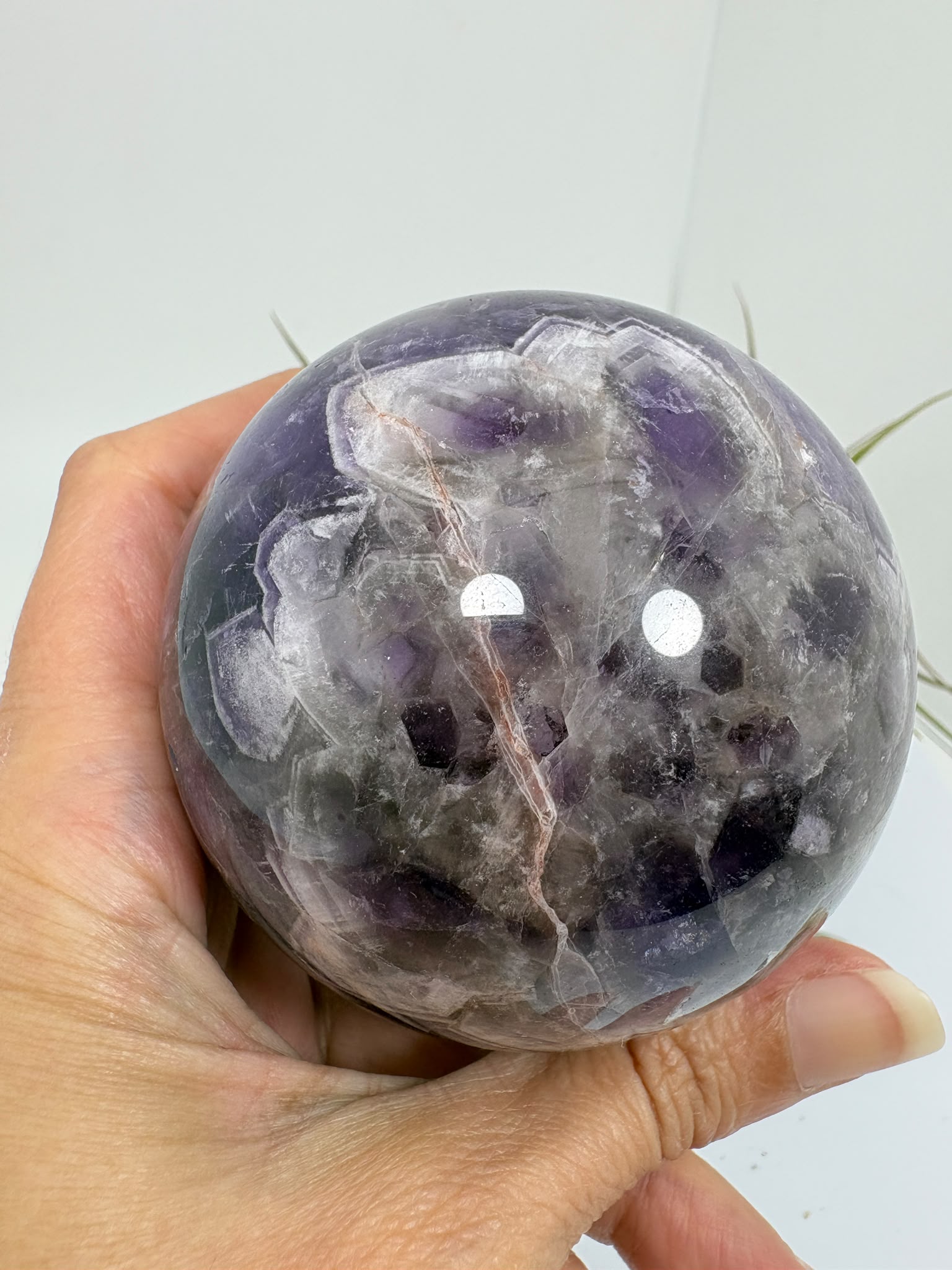 Esfera de Amatista Africana Natural – 6,9 cm