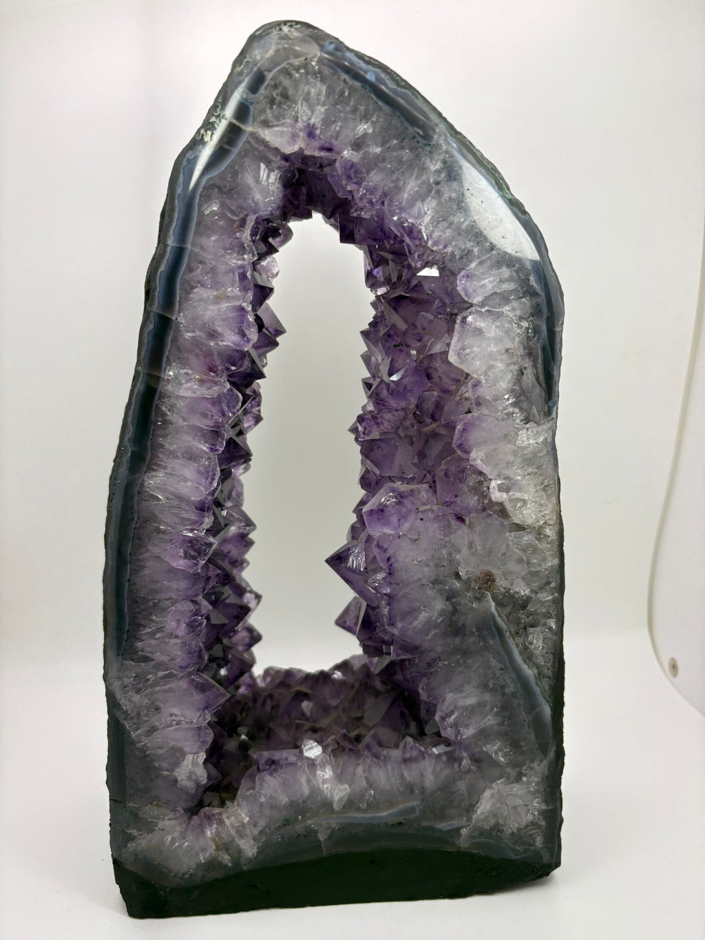Portal de amatista natural de brasil- geoda de amatista de gran calidad 5,150 kg