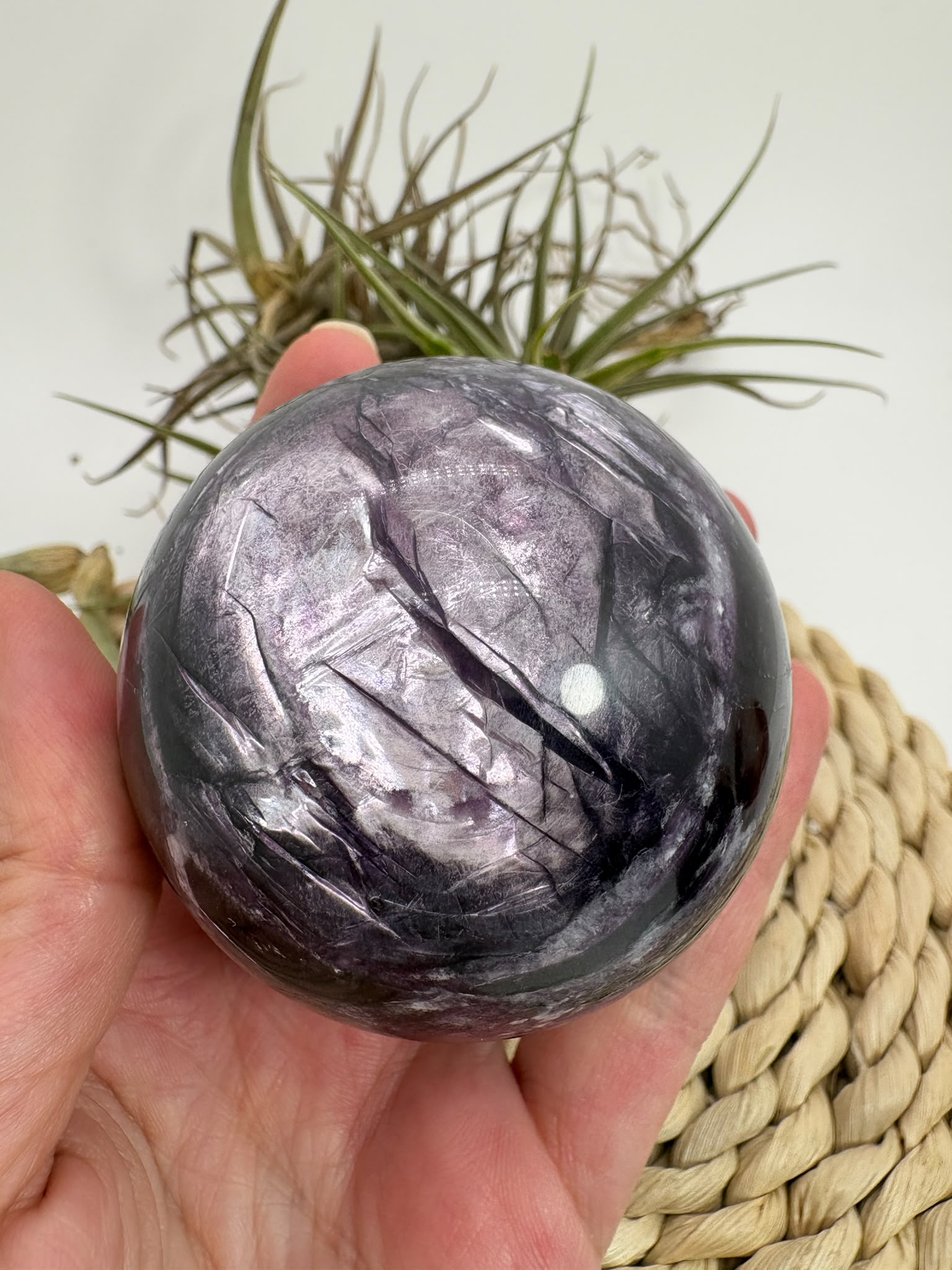 Esfera mica lepidolita natural