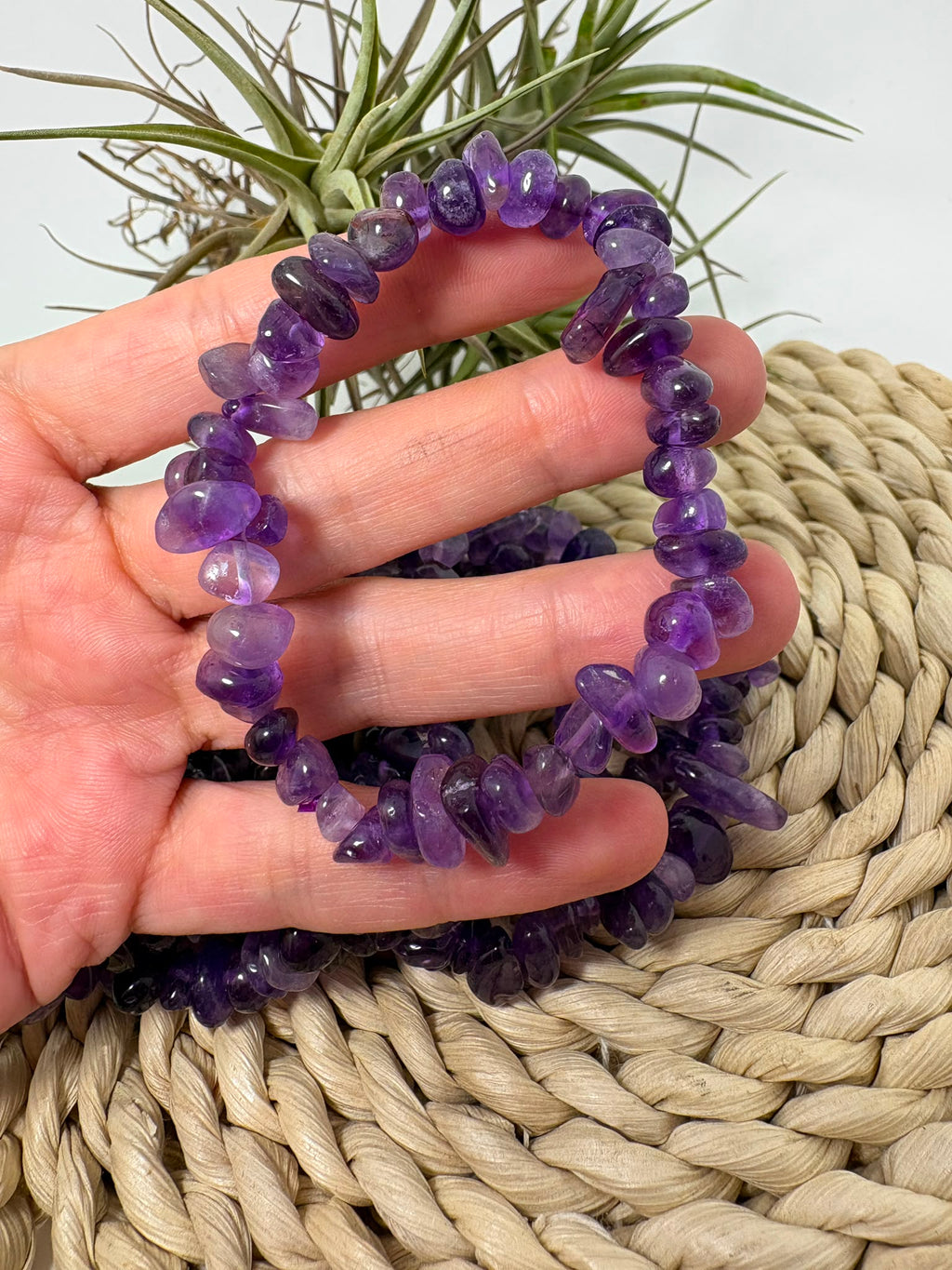 Pulsera de amatista con chips pulidos