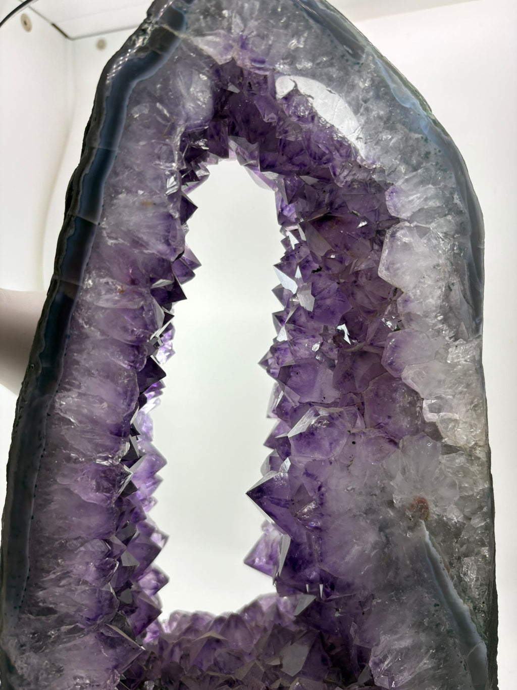Portal de amatista natural de brasil- geoda de amatista de gran calidad 5,150 kg
