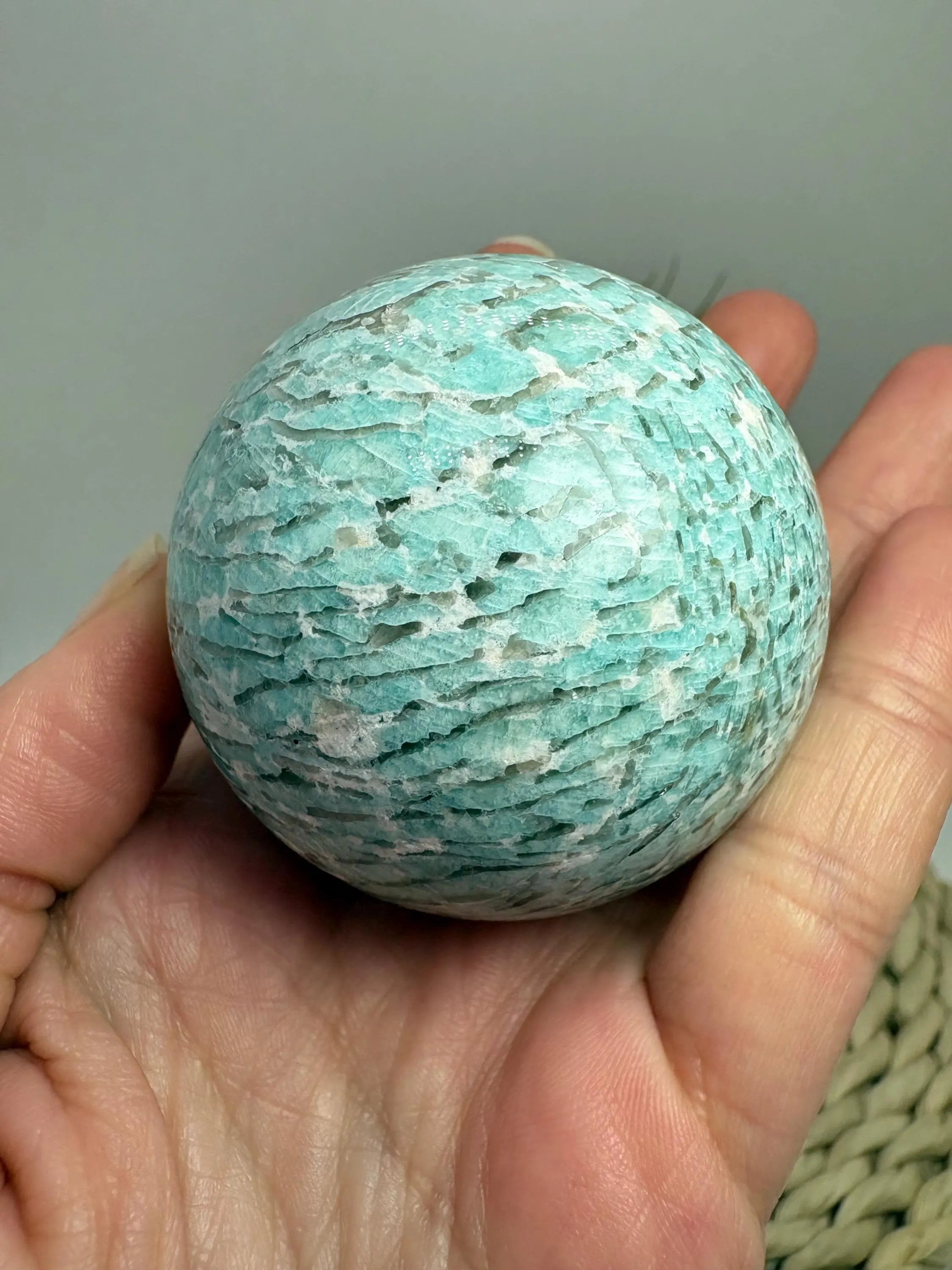 Esfera de amazonita natural
