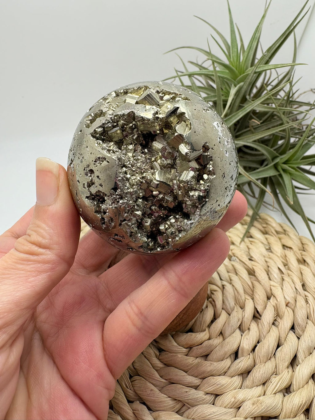esfera de pirita natural, para la prosperidad y abundancia 