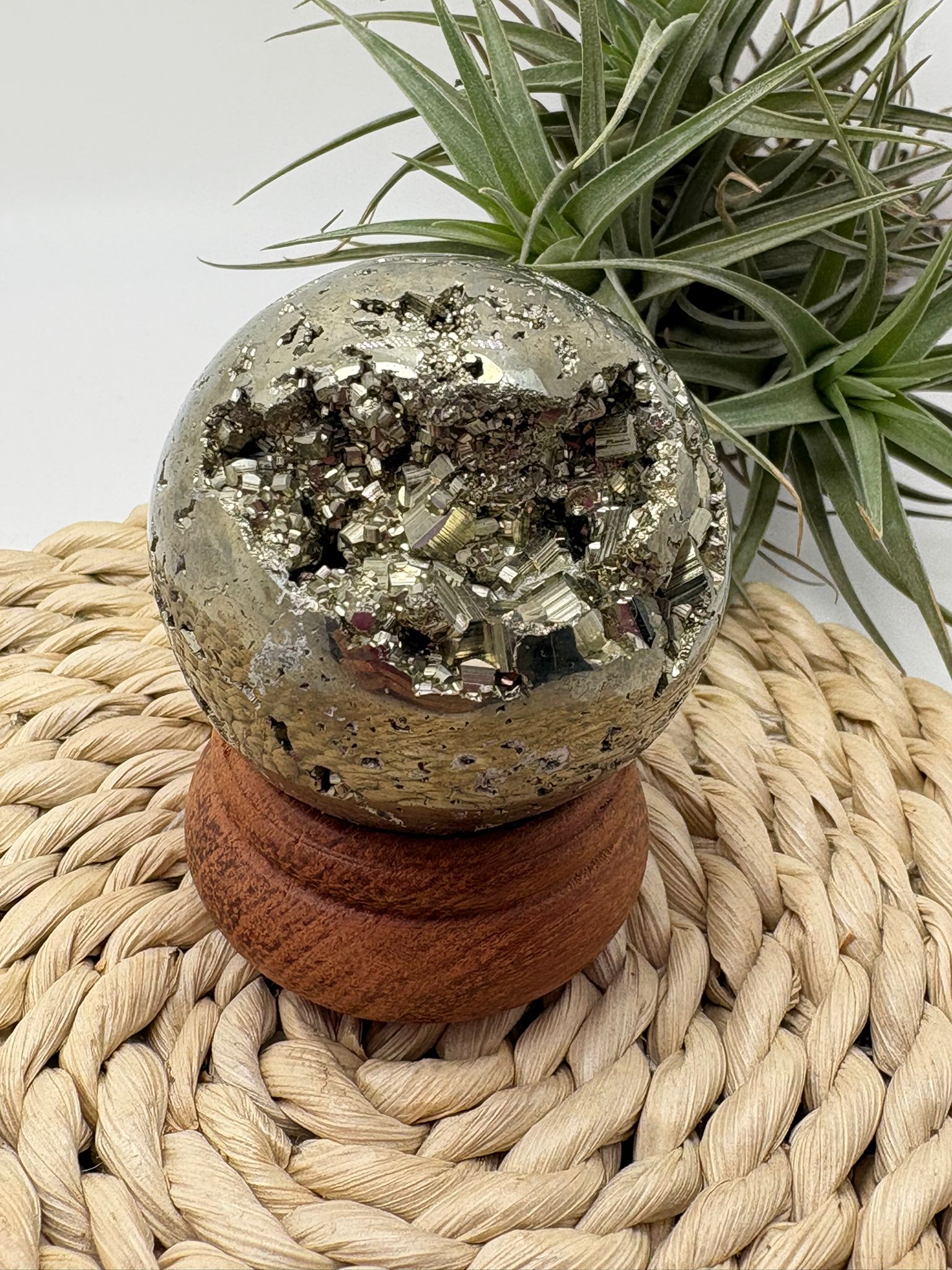 esfera de pirita natural, para la prosperidad y abundancia 