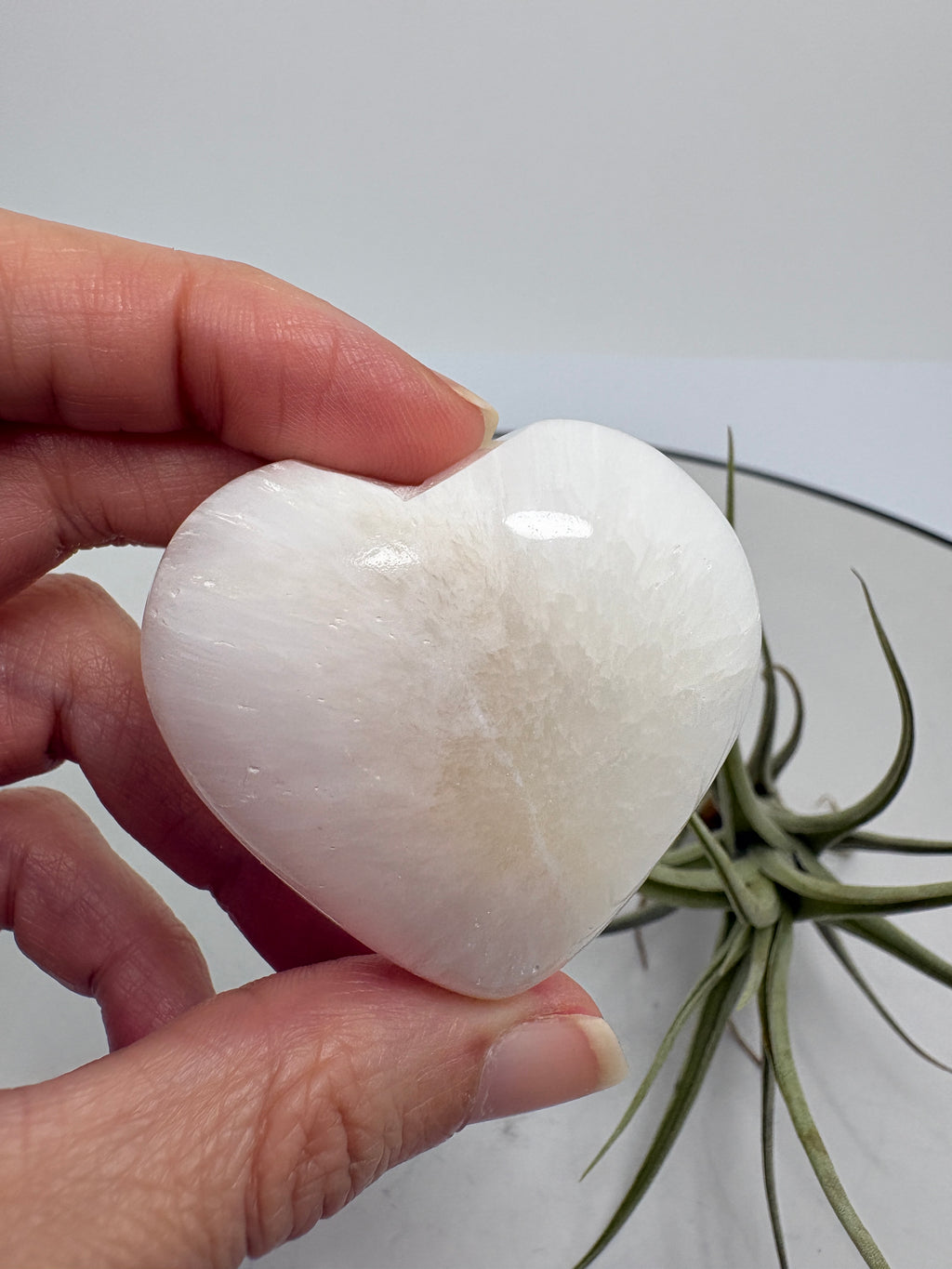 Corazón de escolecita natural pequeño - energía angelical y calma profunda - foto 7