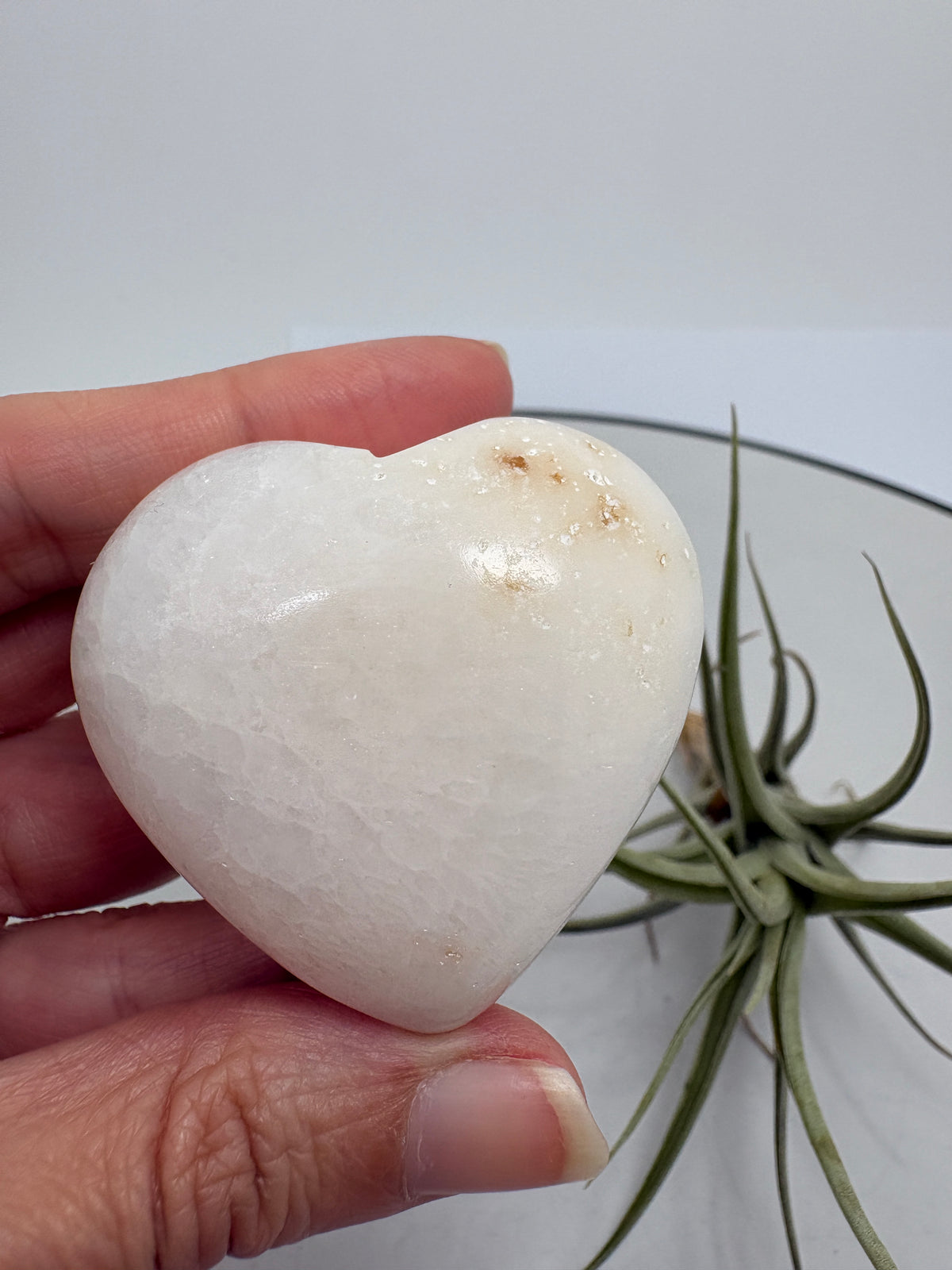 Corazón de escolecita natural pequeño - energía angelical y calma profunda - foto 5