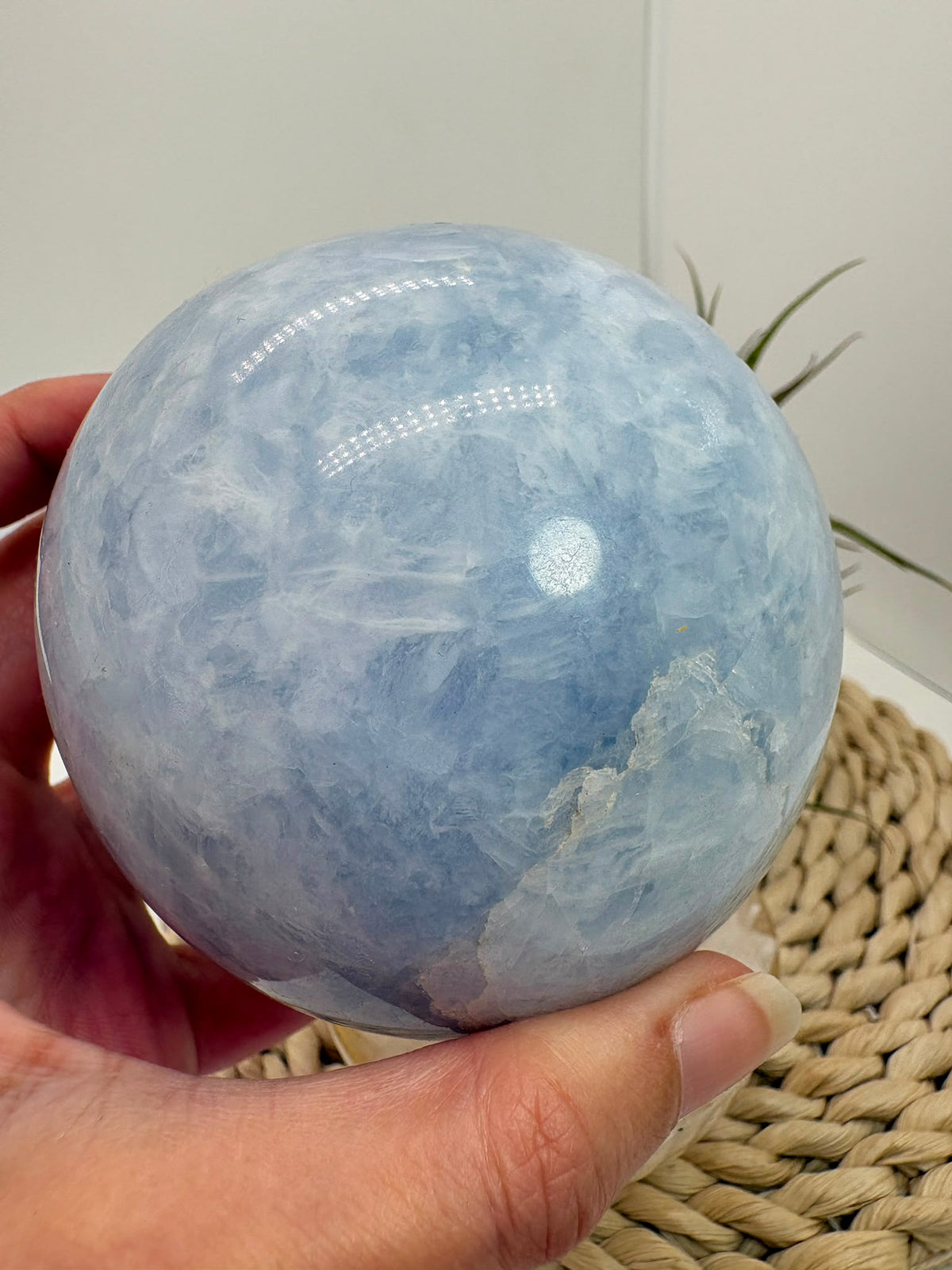 Esfera de calcita azul natural