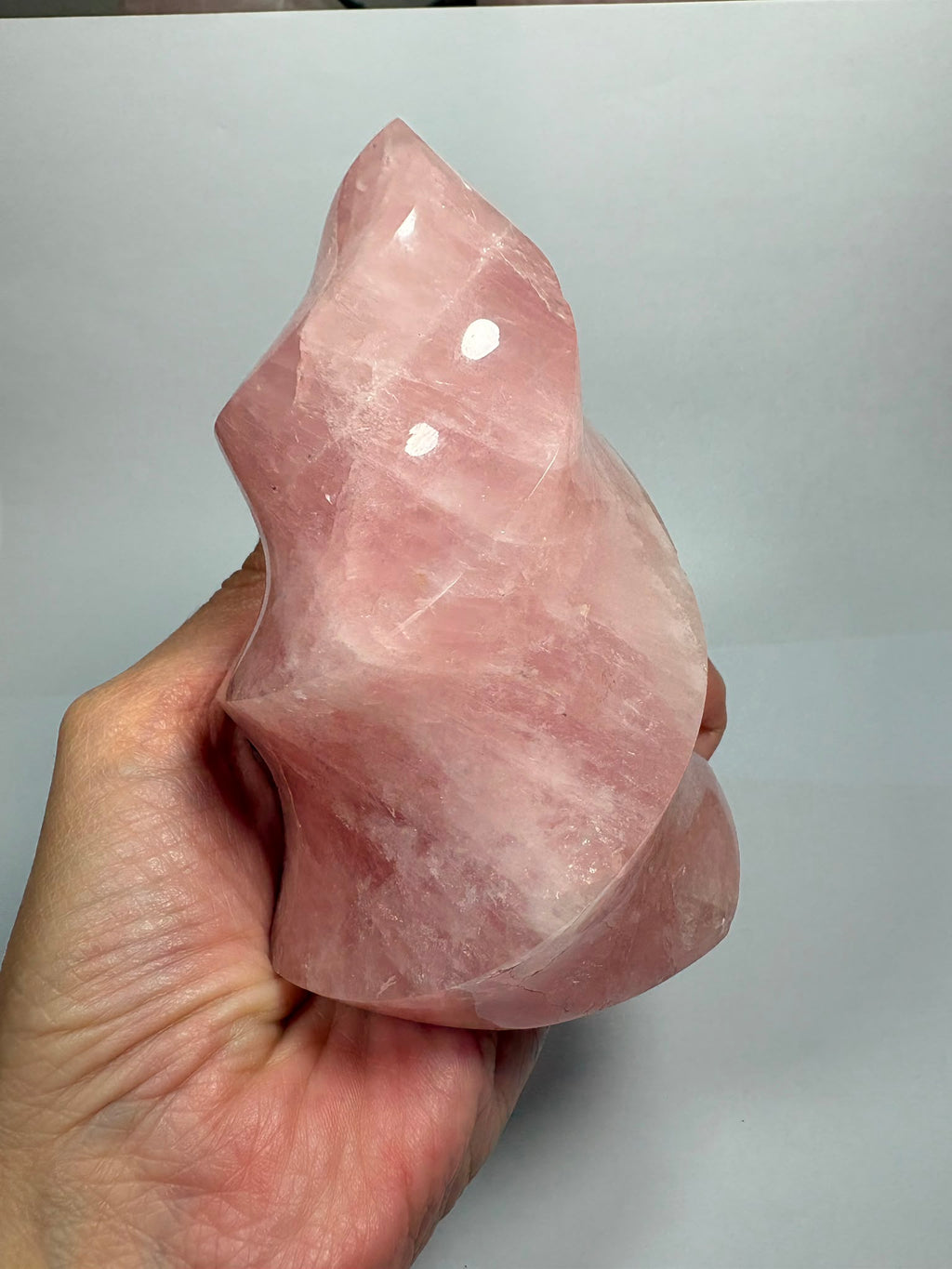 Llama de Cuarzo Rosa Natural de Alta Calidad