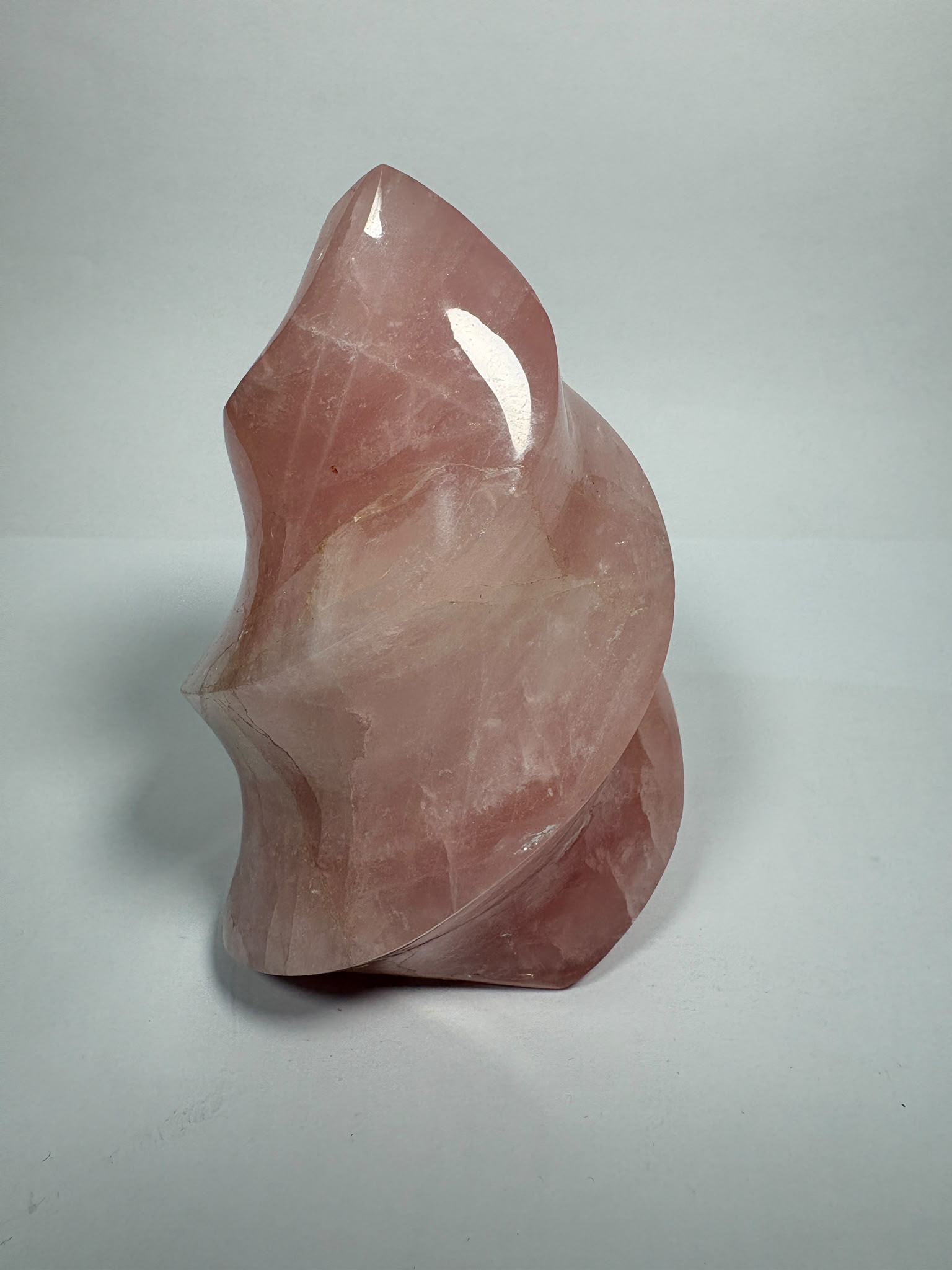 Llama de Cuarzo Rosa Natural de Alta Calidad