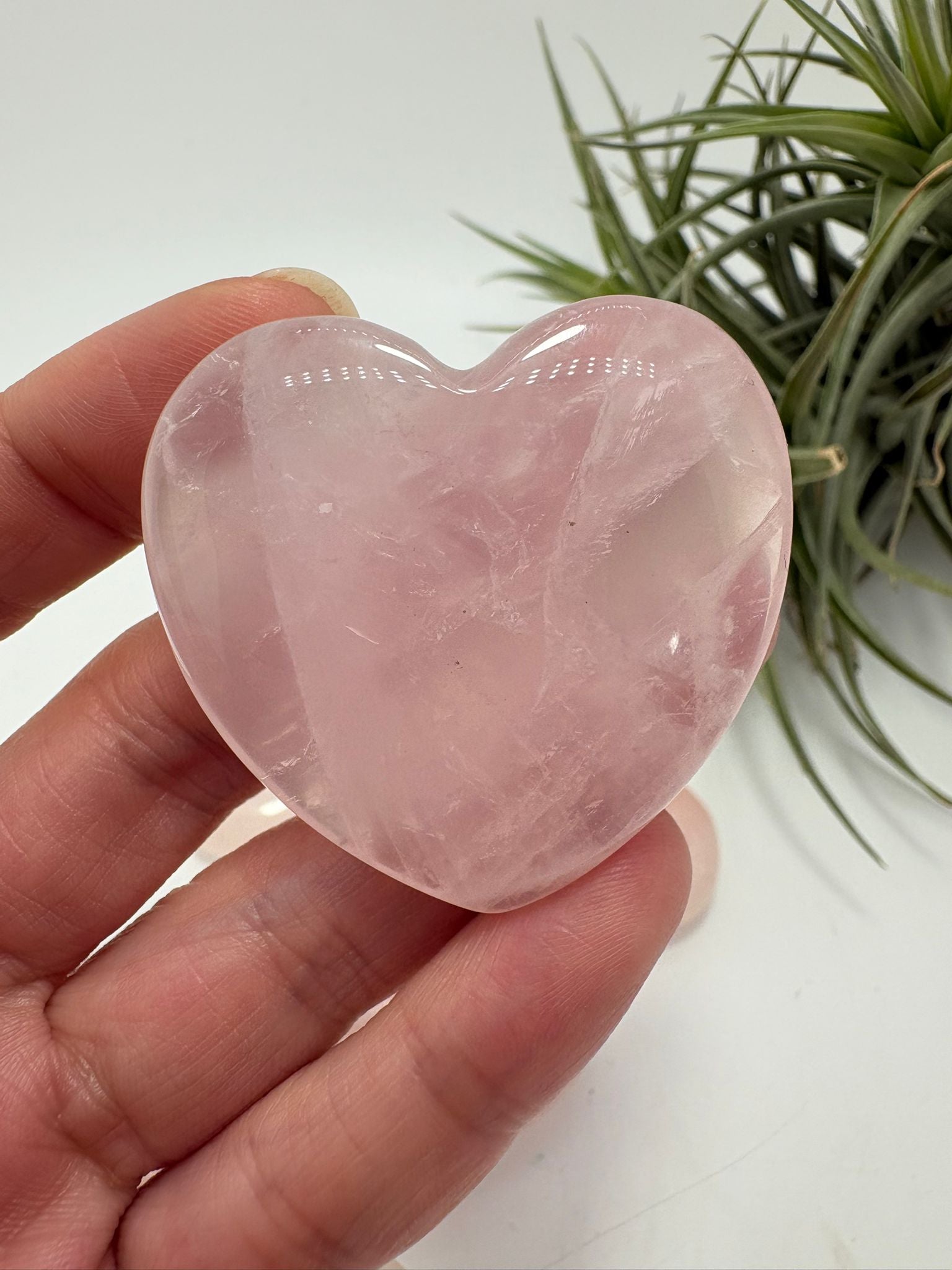 Corazón de Cuarzo Rosa Natural Pulido Pequeño Piedra del Amor Incondicional Cristal para Regalo Espiritual Decoración y Meditación Mineral Natural