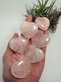 Corazón de Cuarzo Rosa Natural Pulido Pequeño Piedra del Amor Incondicional Cristal para Regalo Espiritual Decoración y Meditación Mineral Natural