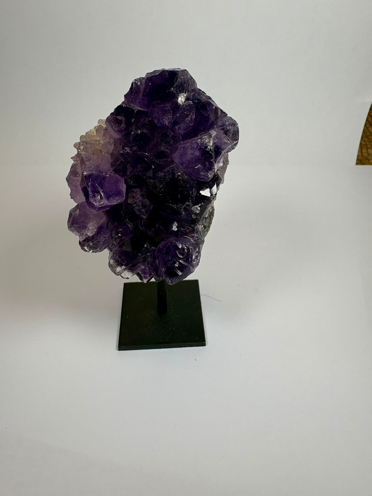 Drusa de amatista natural - cristales violetas brillantes