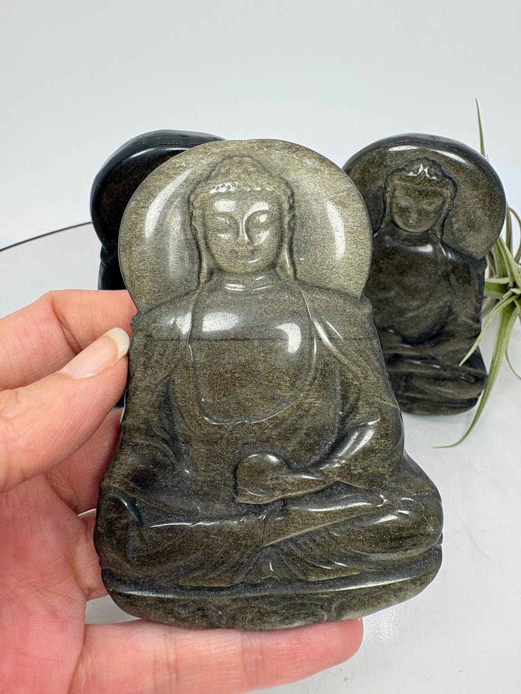 Buda de obsidiana dorada tallada a mano - foto 4