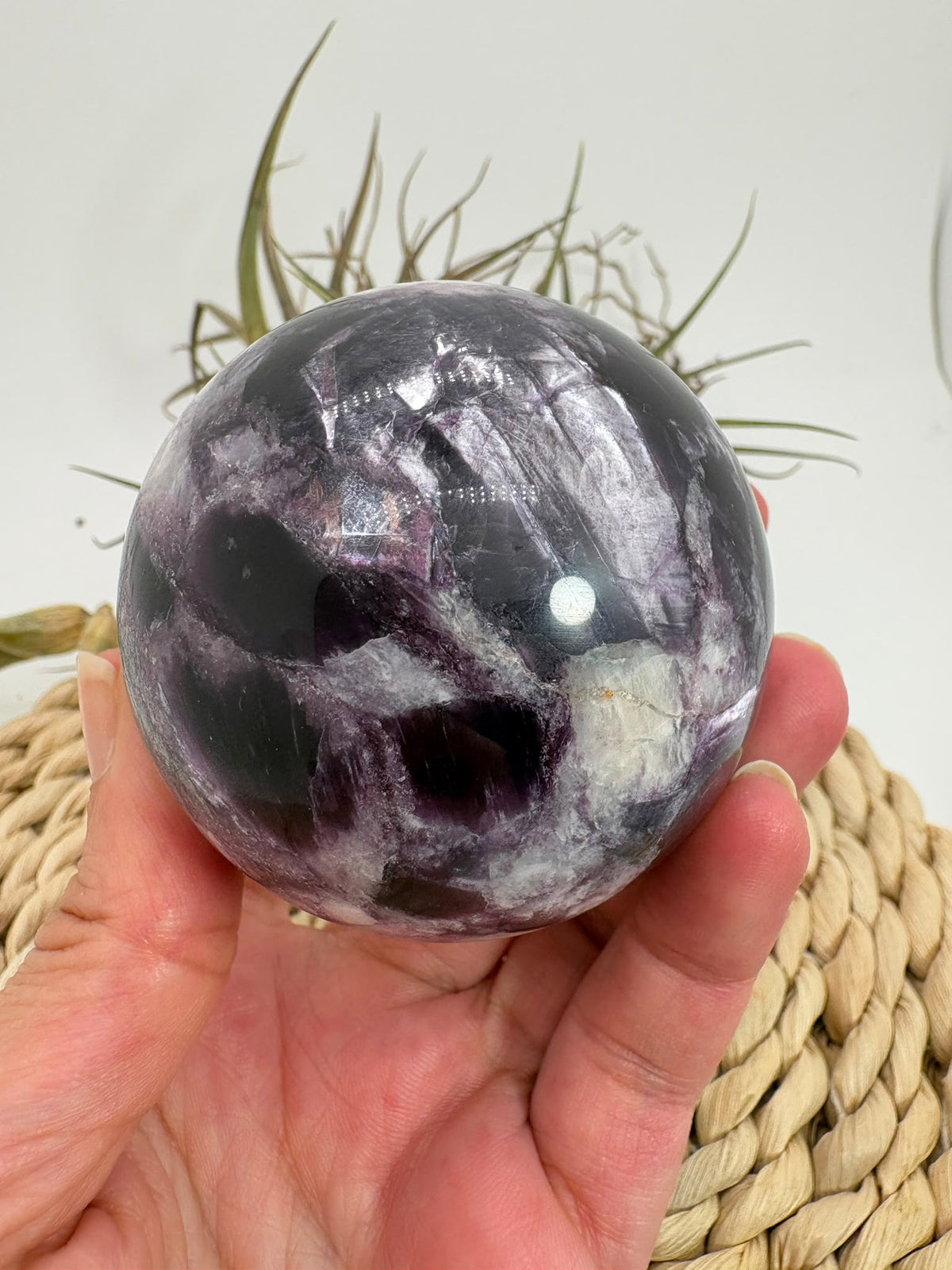 Esfera mica lepidolita natural