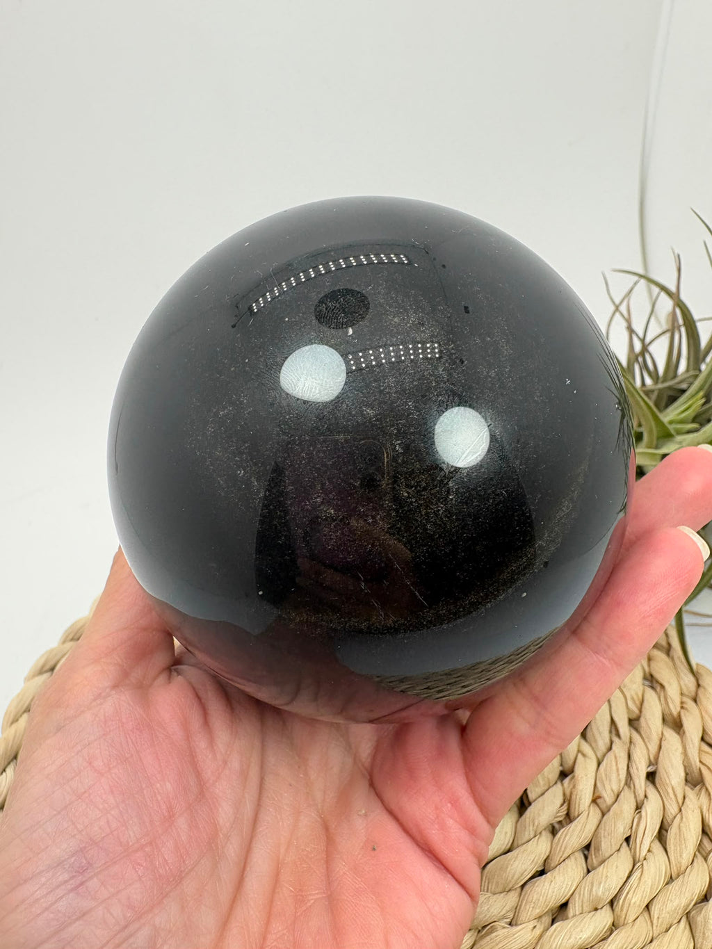 Esfera de obsidiana grande de México