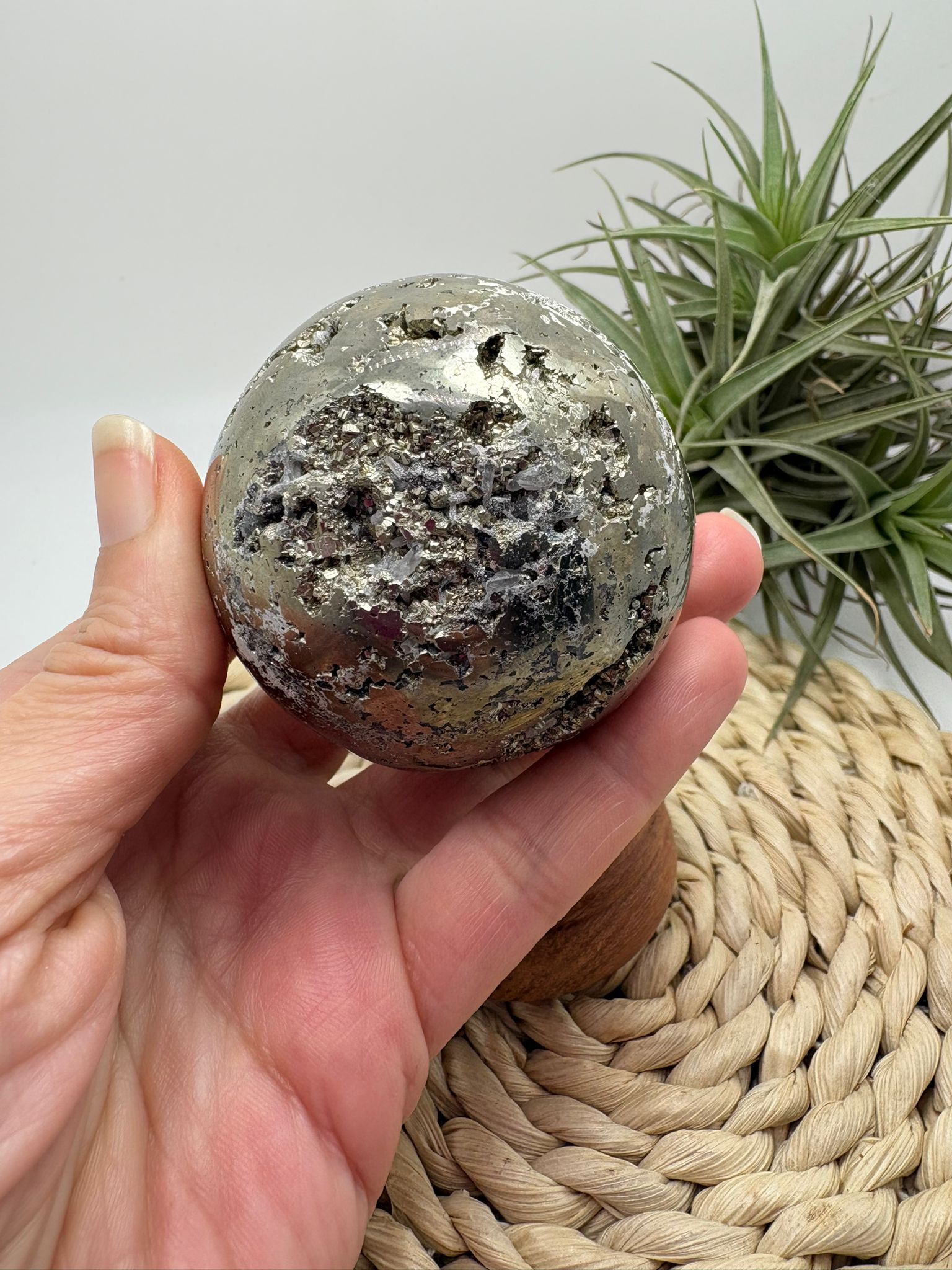 esfera de pirita natural, para la prosperidad y abundancia 