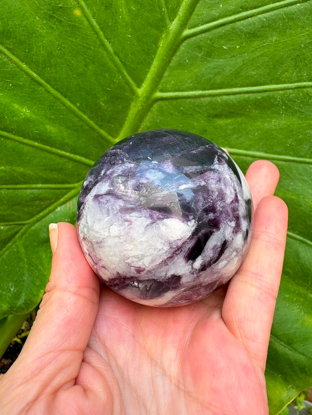 Esfera mica lepidolita natural