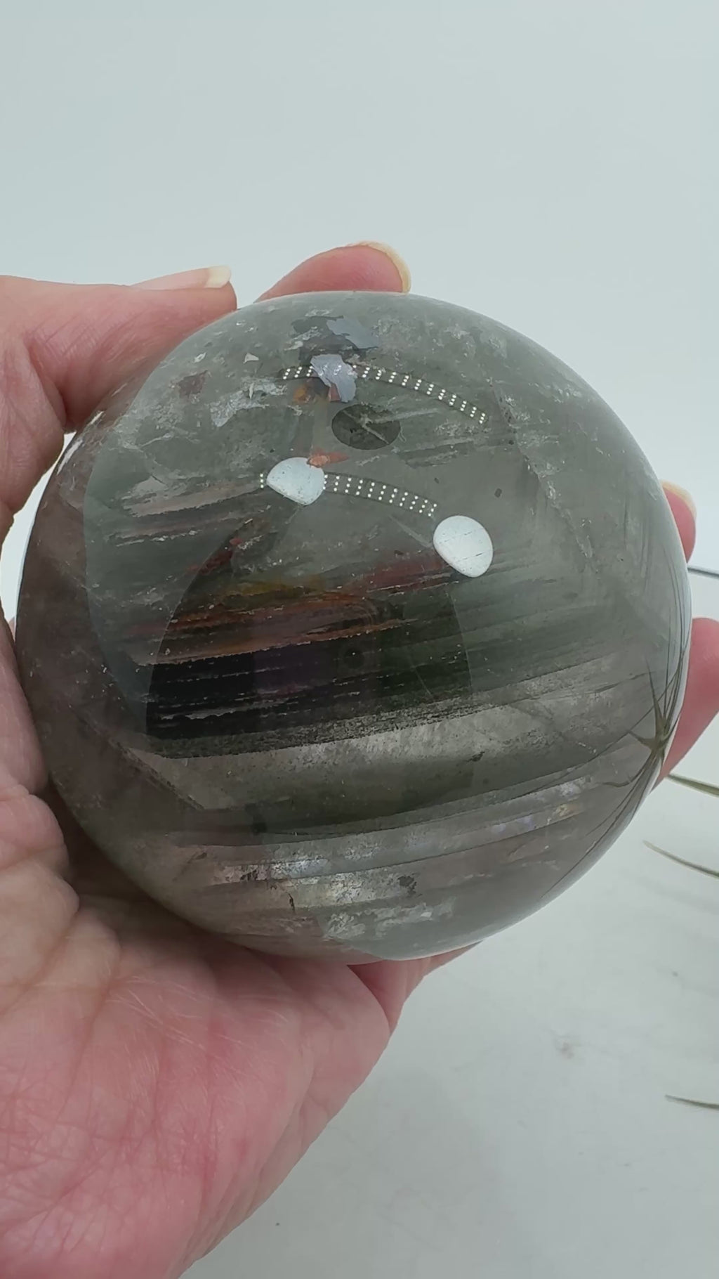 Esfera grande de cuarzo chamánico con arcoíris - nº Q66