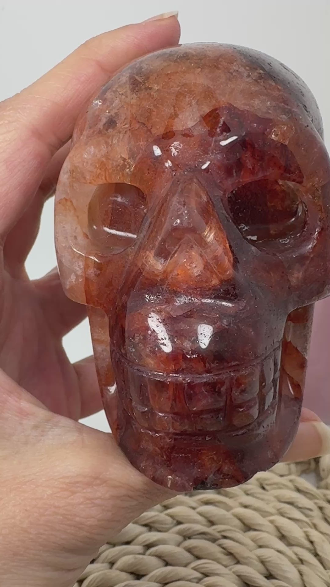 Calavera de cuarzo fuego