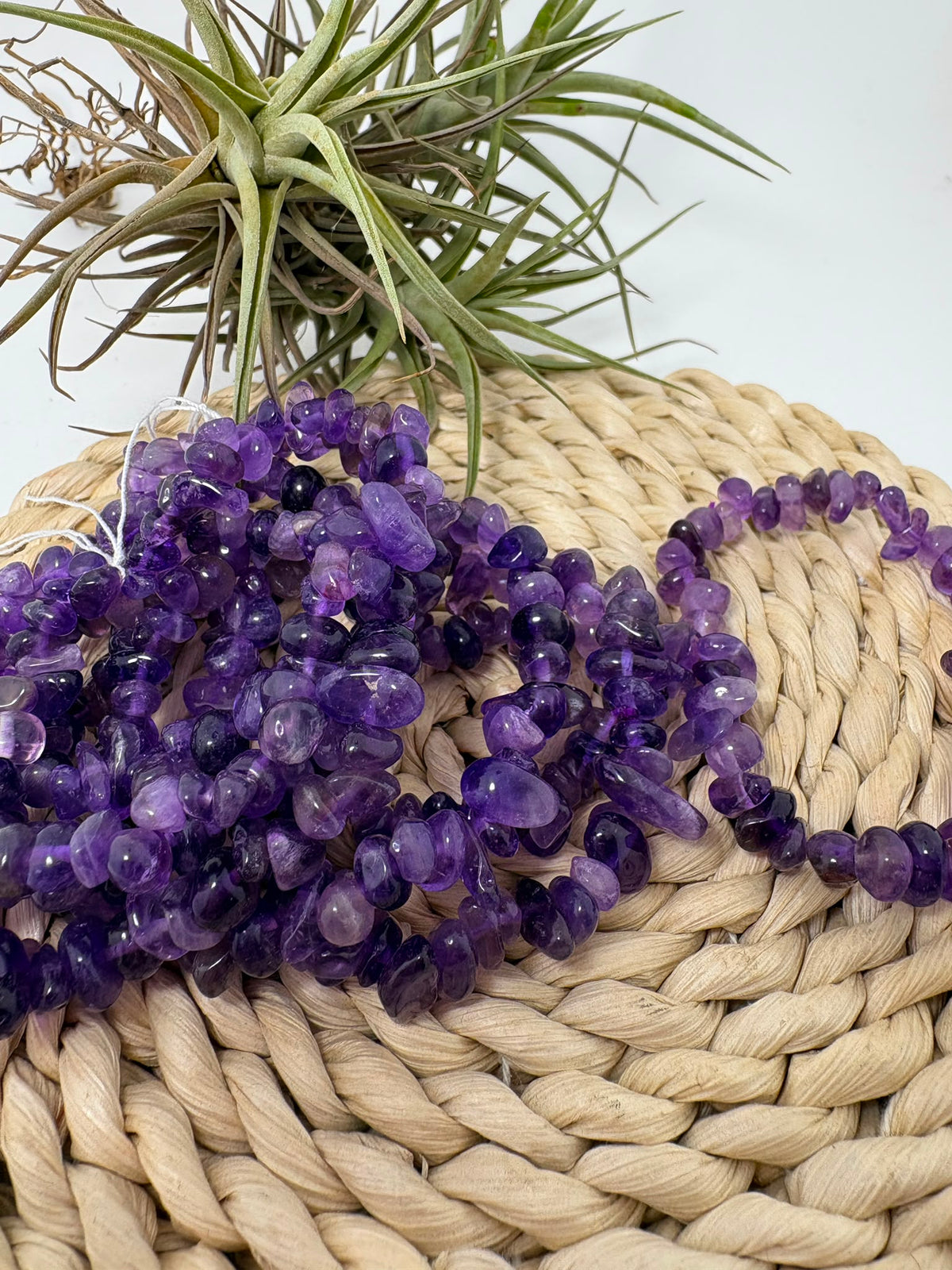 Pulseras elásticas de amatista natural con chips pulidos irregulares
